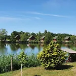 Sarberki Horgaszto Гостевой дом Ленти