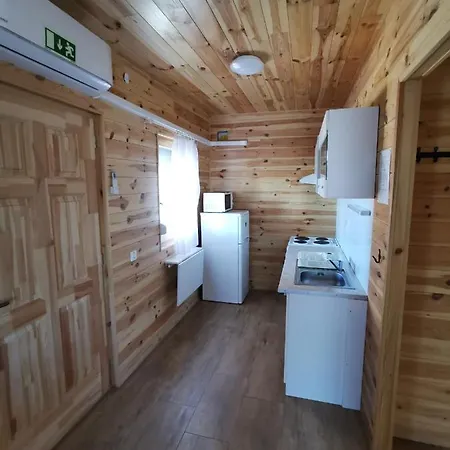 Sarberki Horgaszto ゲストハウス *